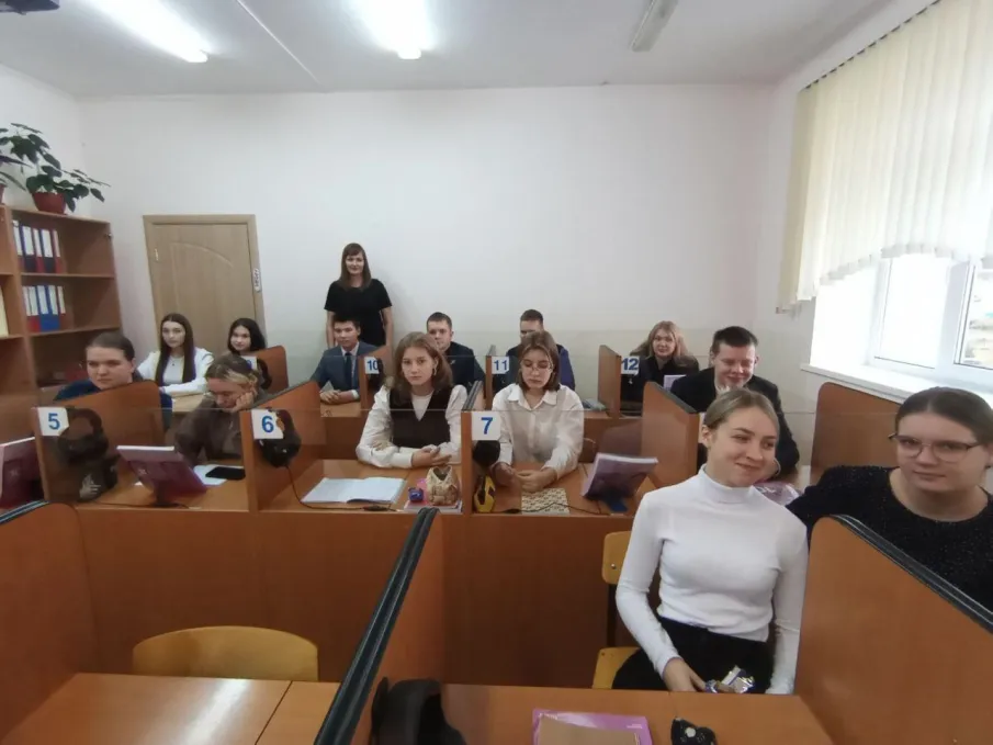 Деловая игра "ФинИкс"  (10 класс МБОУ "Спасская средняя школа")