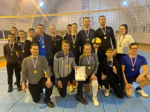 31 января в Спасском АПТ прошли районные соревнования по волейболу, посвящённые «Году единства народов России»